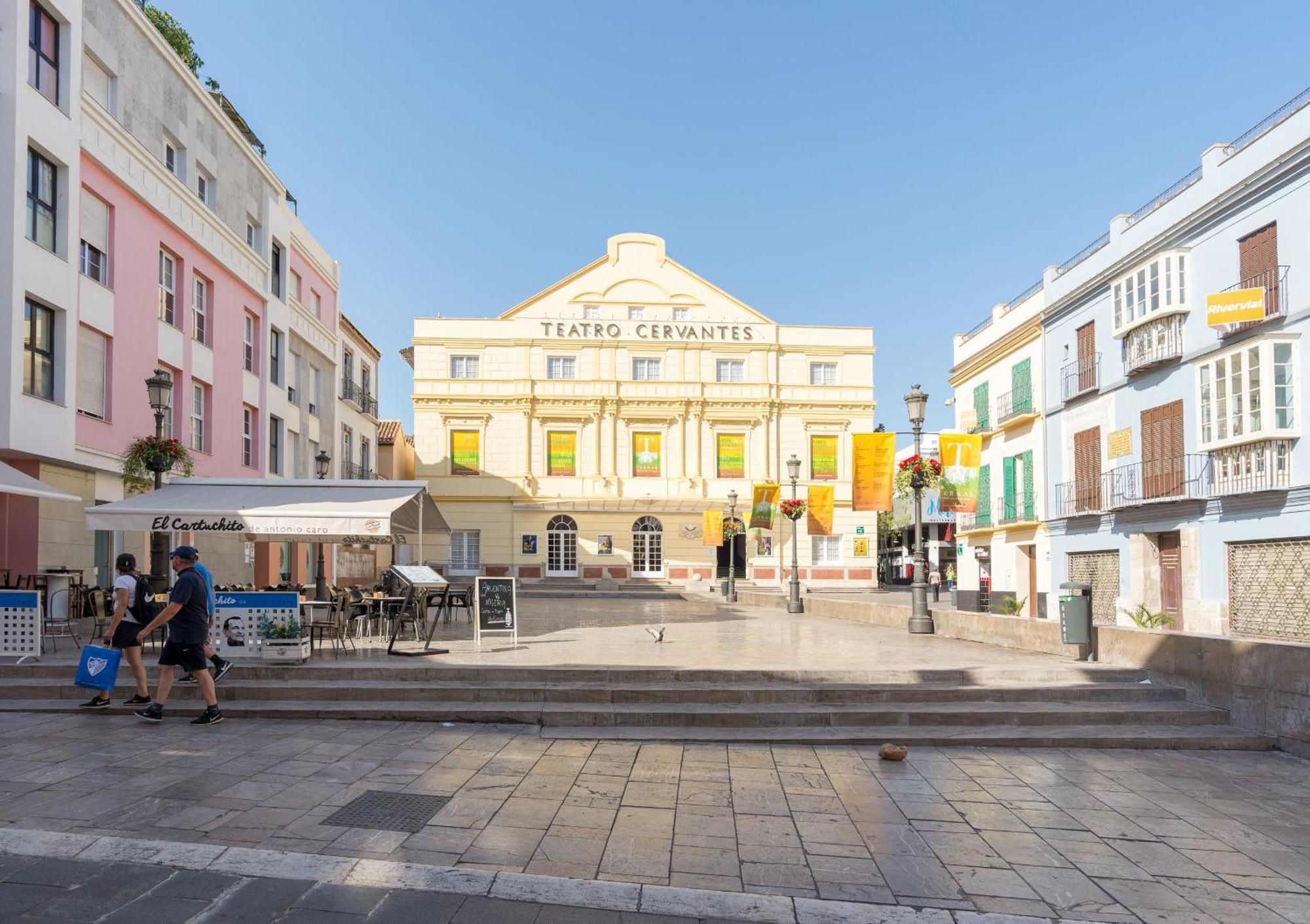 Teatro Plaza Apartman *